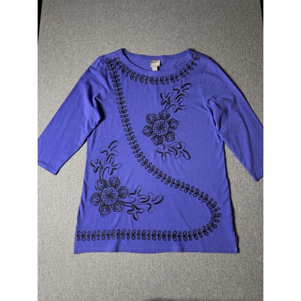 Chicos Women's Purple Iris Metallic Souche Boat Neck Top Size Small whimsical